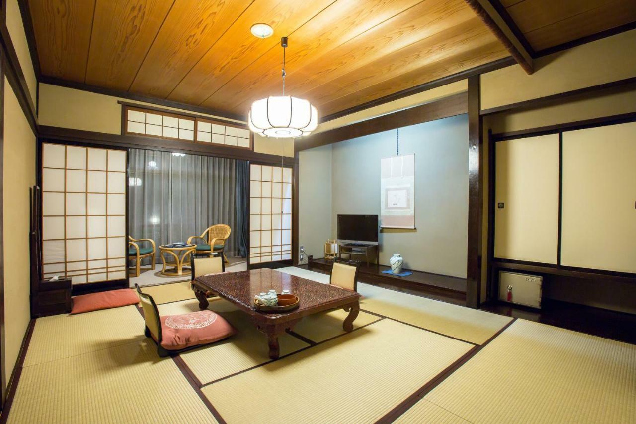 Higashiishikawa Ryokan Мацумото Экстерьер фото